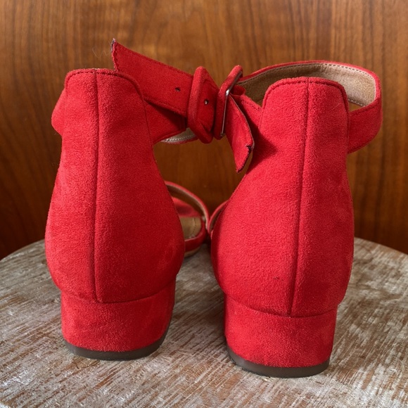 14th and Union Red Suede Sandals 1 inch heels - Picture 3 of 4